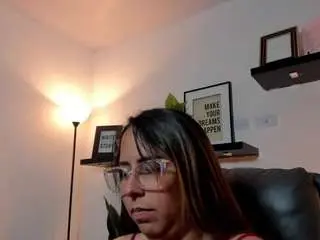 Sharonrhodes  live sex cam