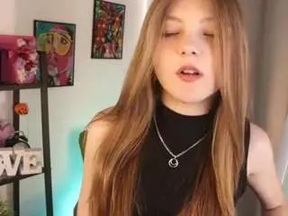 Sue-sanders  live sex cam