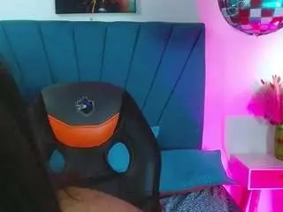 Bonny-wish  live sex cam