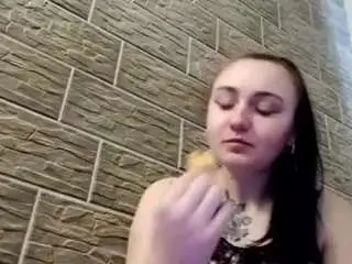 Delia-liv  live sex cam