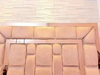 Pocahontas-pow  live sex cam