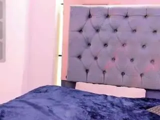 Pocahontas-pow  live sex cam