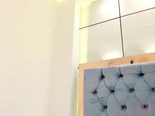 Pocahontas-pow  live sex cam