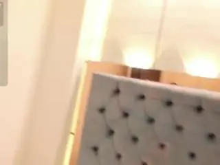 Pocahontas-pow  live sex cam