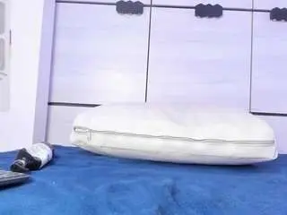 Pocahontas-pow  live sex cam