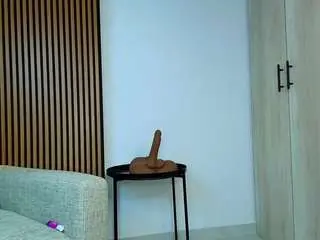 Alia-sweet  live sex cam