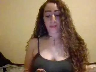 Hintofhoneyy  live sex cam