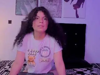 Zoe-yanin  live sex cam