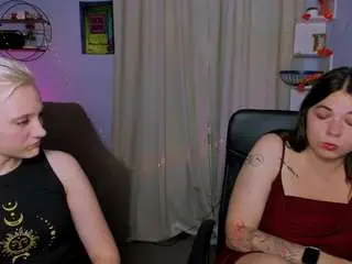Agnes-mad  live sex cam