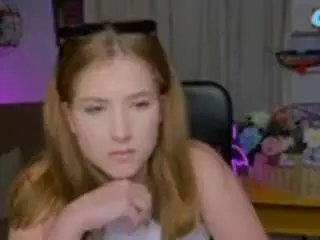 Agnes-mad  live sex cam