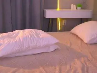 Audreybrookss  live sex cam