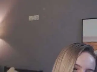 Celestineberanek  live sex cam