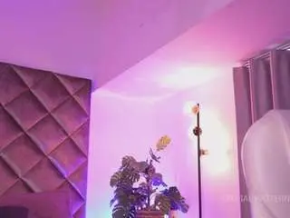 Crazyorange  live sex cam