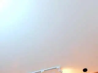 Ella-harper  live sex cam