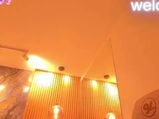 Ella-harper  live sex cam