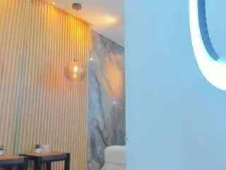 Ella-harper  live sex cam