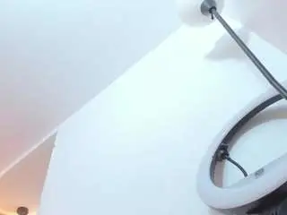 Ella-harper  live sex cam