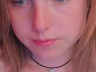 Mary-tone  live sex cam