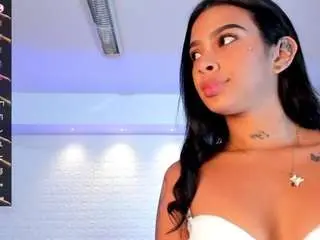 Saracorraless  live sex cam