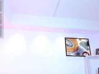 Saracorraless  live sex cam