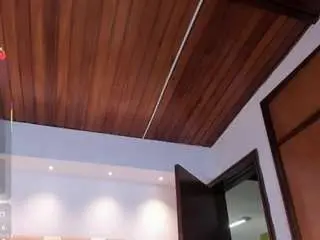 Saracorraless  live sex cam