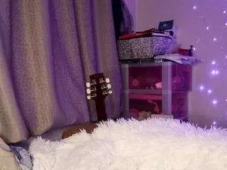 Cherriequinalty  live sex cam