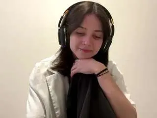 Cherriequinalty  live sex cam