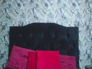 Chloe-turner  live sex cam