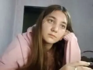 Eloisebenoit  live sex cam