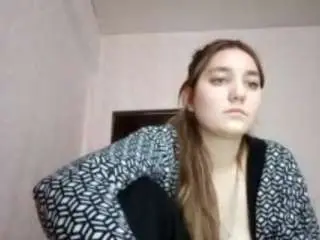 Eloisebenoit  live sex cam