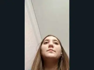 Eloisebenoit  live sex cam