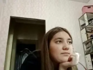 Eloisebenoit  live sex cam