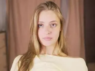 Fayelivingston  live sex cam