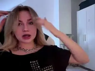 Freddachase  live sex cam