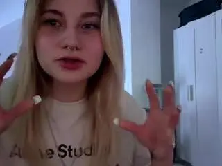 Freddachase  live sex cam