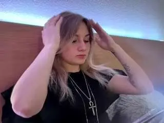 Freddachase  live sex cam