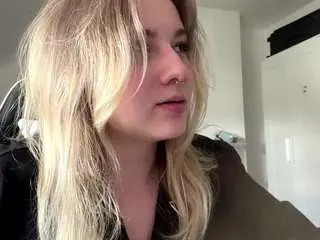 Freddachase  live sex cam