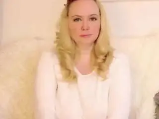 Laurasky  live sex cam