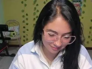 Miawallance  live sex cam
