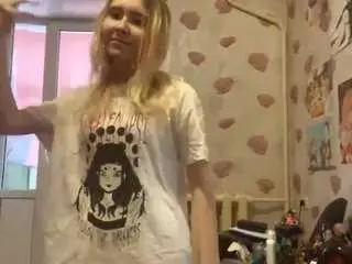 Takakostandaert  live sex cam