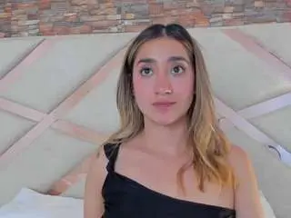 Lucy-davies  live sex cam