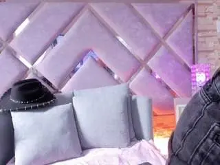 Lucy-davies  live sex cam