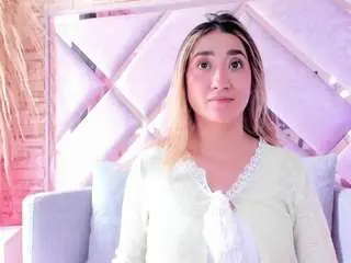 Lucy-davies  live sex cam