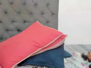 Nahiroby-ebony  live sex cam