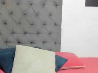 Nahiroby-ebony  live sex cam