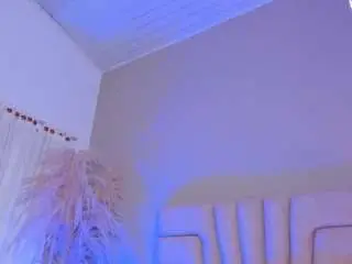 Nova-silk  live sex cam
