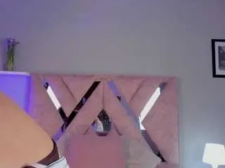 Nova-silk  live sex cam