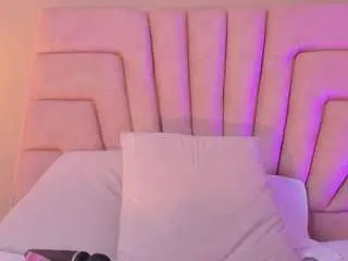 Nova-silk  live sex cam