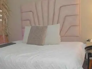 Nova-silk  live sex cam