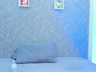 Alexiiabrown  live sex cam